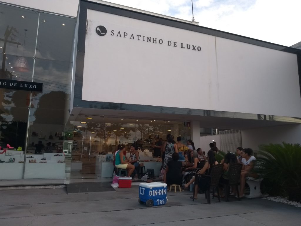 sapatinho de luxo black friday